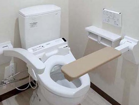 介護施設用トイレ肘掛